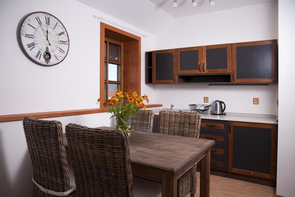 Penzion Jízdárna Hejtmánkovice Broumov Quarto foto
